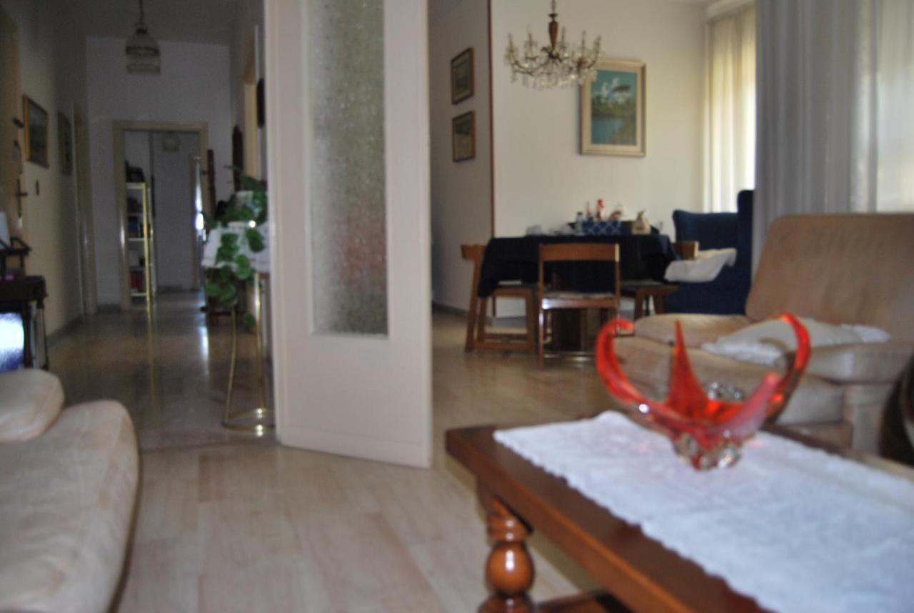A Casa Di Lidia B&B Гаэта Экстерьер фото